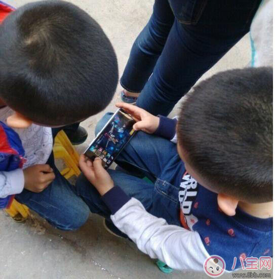 孩子沉迷王者荣耀|王者荣耀拟晚9点后禁登录 王者荣耀新政策会对孩子有用吗