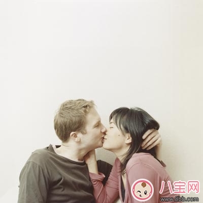 十二星座|2017国际接吻日 十二星座的接吻方式有你吗