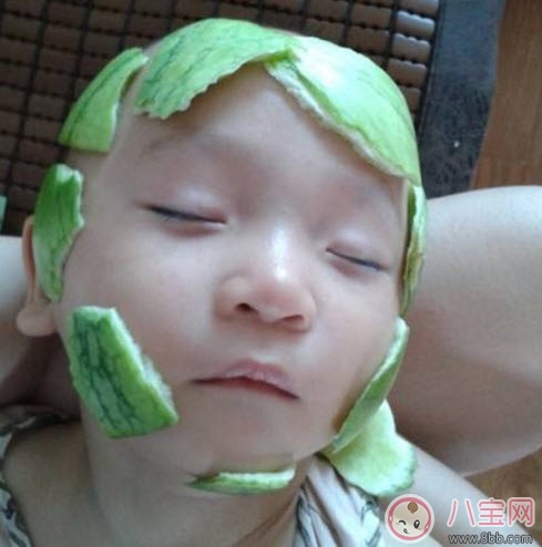 偏方|2017夏天孩子长痱子有什么偏方 去治痱子偏方有哪些