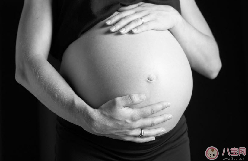 隐形眼镜|怀孕能带隐形眼镜吗 怀孕带隐形眼镜对胎儿有影响吗