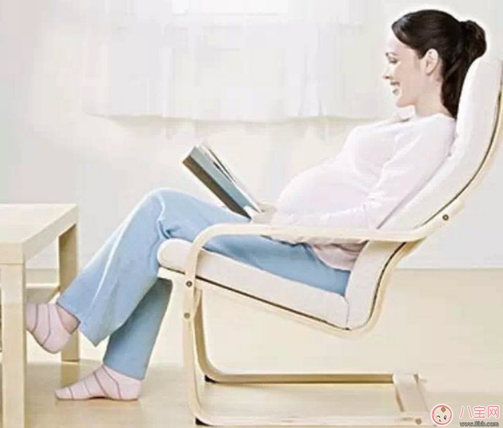 脚心疼|孕晚期脚心疼 孕晚期脚底板疼怎么回事如何缓解