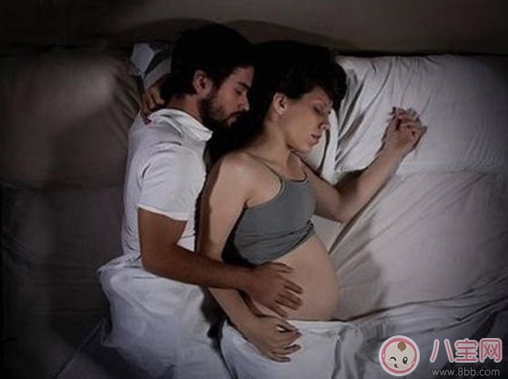 同房|怀孕中期可以同房吗 怀孕中期同房注意事项