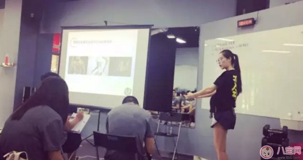 马甲线|神仙姐姐怀孕依旧有马甲线 孕期适合的运动揭秘