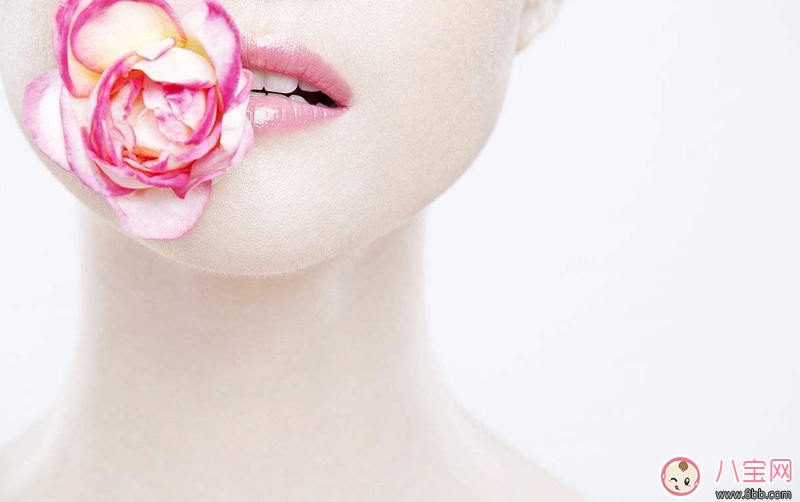 嘴唇|2017秋季女性唇部干燥如何滋润保养