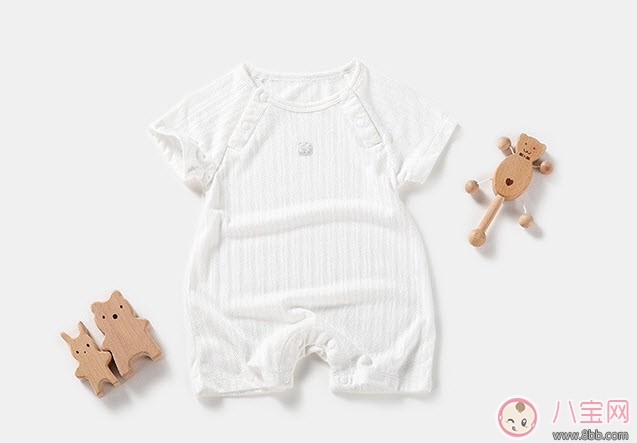衣服|新生儿衣服怎么买 如何给宝宝挑选衣服