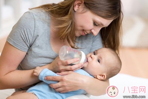 |新生儿吃奶不专怎么办 如何解决吃奶问题