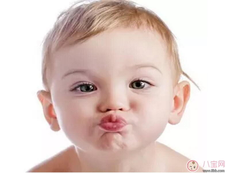 厌奶|新生儿一直不吃奶的原因 宝宝不吃奶怎么办