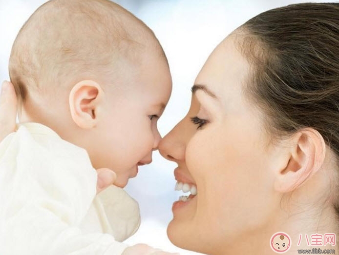 对比|生娃前后对比漫画 当妈前和当妈后对比图片