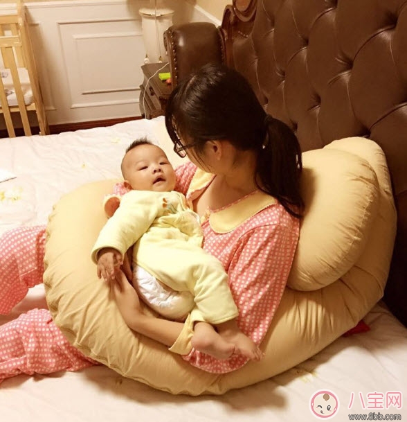 枕头|孕妇枕头有用吗 孕妇枕测评(哪种形状孕妇枕好)