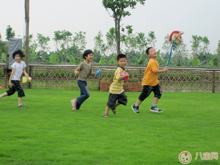 幼儿园|早教和幼儿园哪个好 有必要送孩子去幼儿园吗