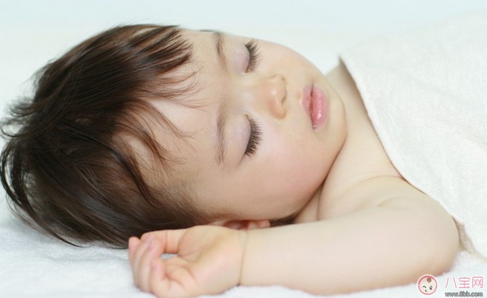宝宝|宝宝睡不踏实 夏天燥热宝宝睡不好方法