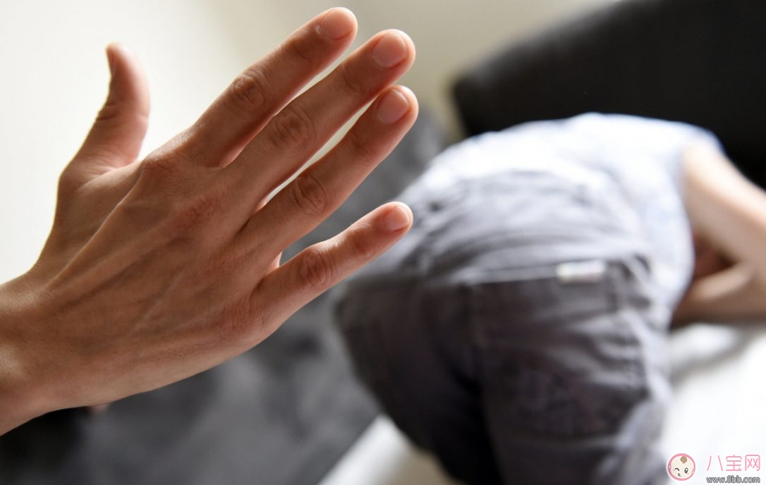 暴力行为|婴儿暴力行为的原因如何教导与改善