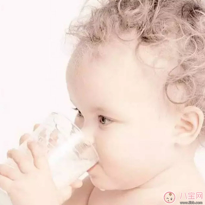 宝宝|夏天宝宝断奶好不好 宝宝断奶的最佳时间