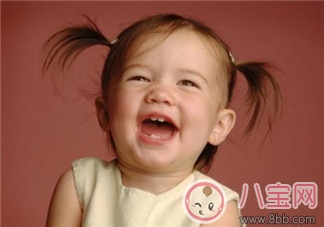 长牙期|宝宝长牙的注意事项 饮食禁忌与习惯养成