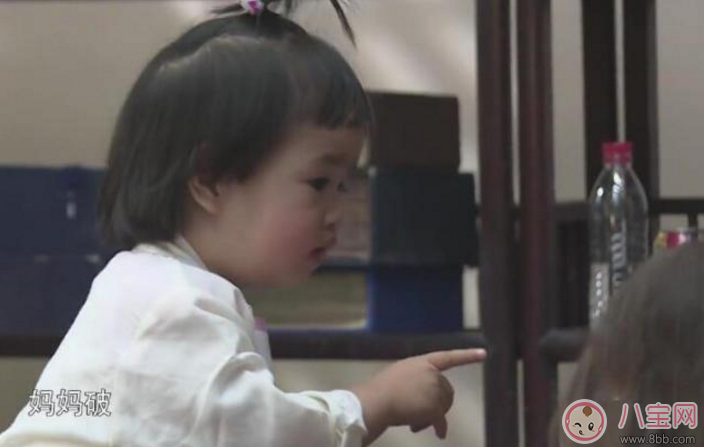 包贝尔|包贝尔女儿饺子情商高 孩子怎么说话聪明