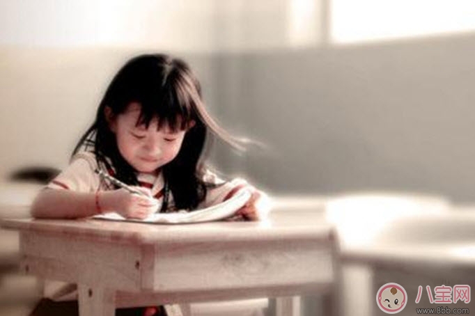 幼儿园|宝宝上幼儿园前的准备 宝宝上学前的心理教育物品准备。