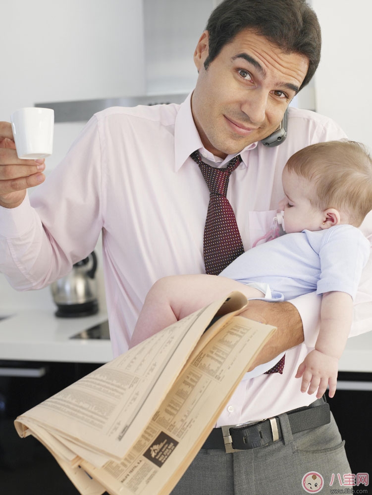 互动|爸爸多和孩子互动正面影响多