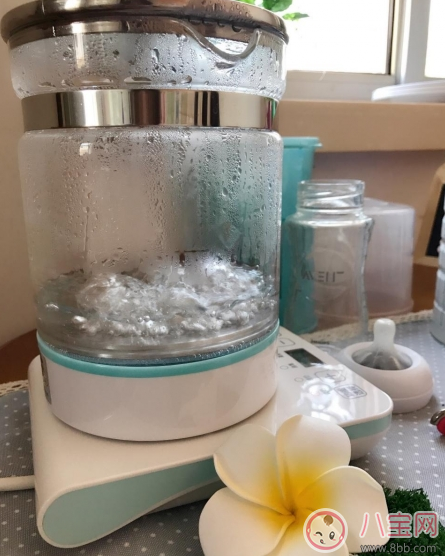 温奶|宝宝奶冷了怎么办 喔喔牛恒温调奶器来帮忙