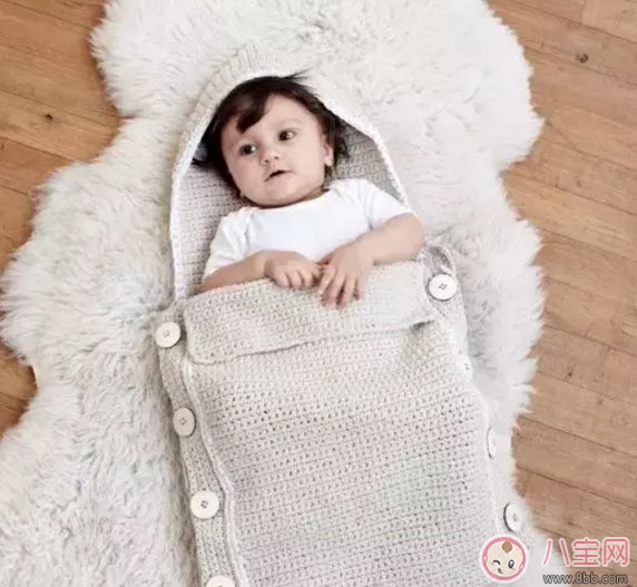 睡袋|多大的宝宝用睡袋合适 宝宝睡袋怎么挑选