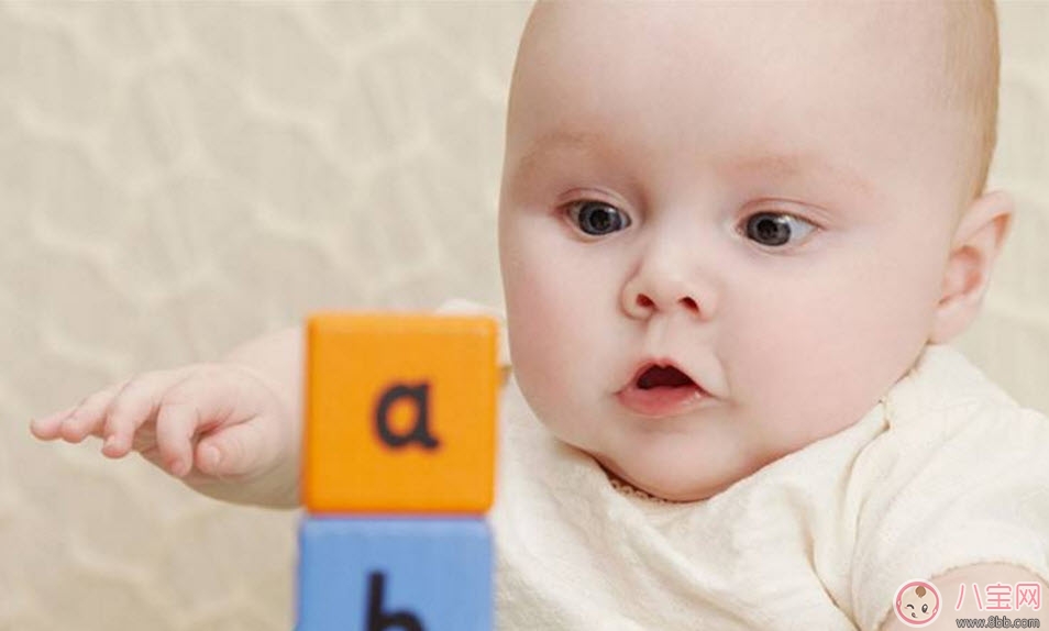 敏感|小孩触觉敏感怎么办能治愈吗 宝宝触觉敏感的表现有哪些