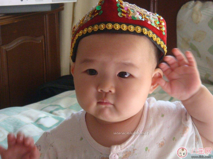 声音|孩子对声音太敏感 应对孩子对声音敏感方法