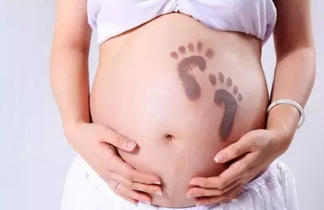 宝宝|剪脐带时宝宝会不会疼 剪脐带是宝宝疼还是妈妈疼