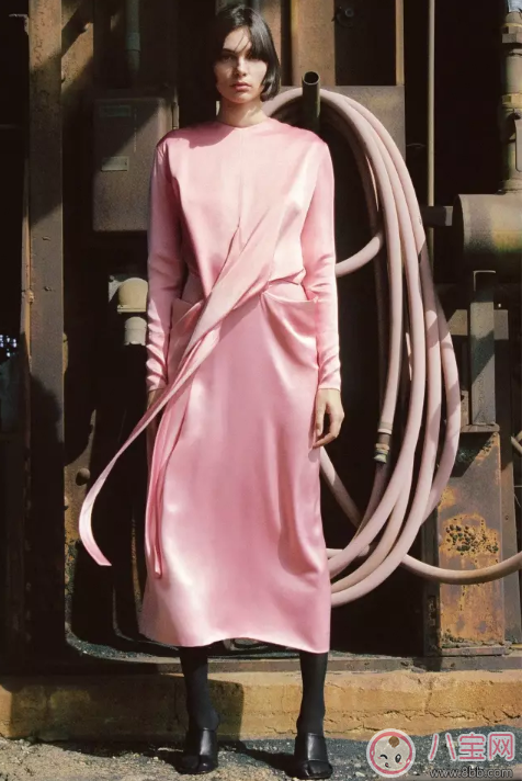 流行|2017秋冬流行色美到没朋友 怎么穿衣搭配才是重点