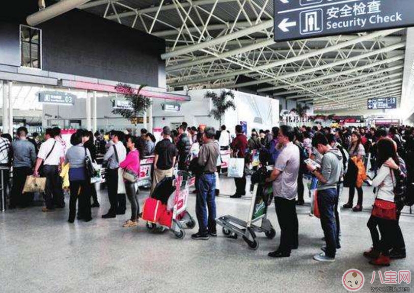 飞机|带宝宝怎么坐飞机 带宝宝坐飞机什么时候登机好