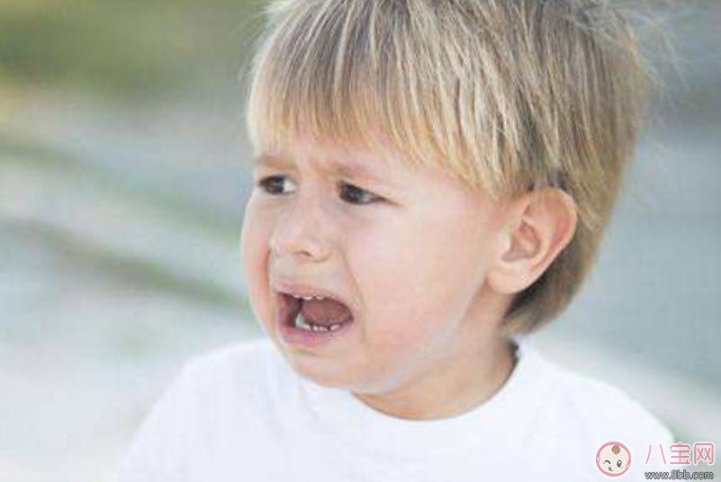 哭|宝宝哭闹怎么解决 孩子情绪不好哭闹应该怎么科学应对