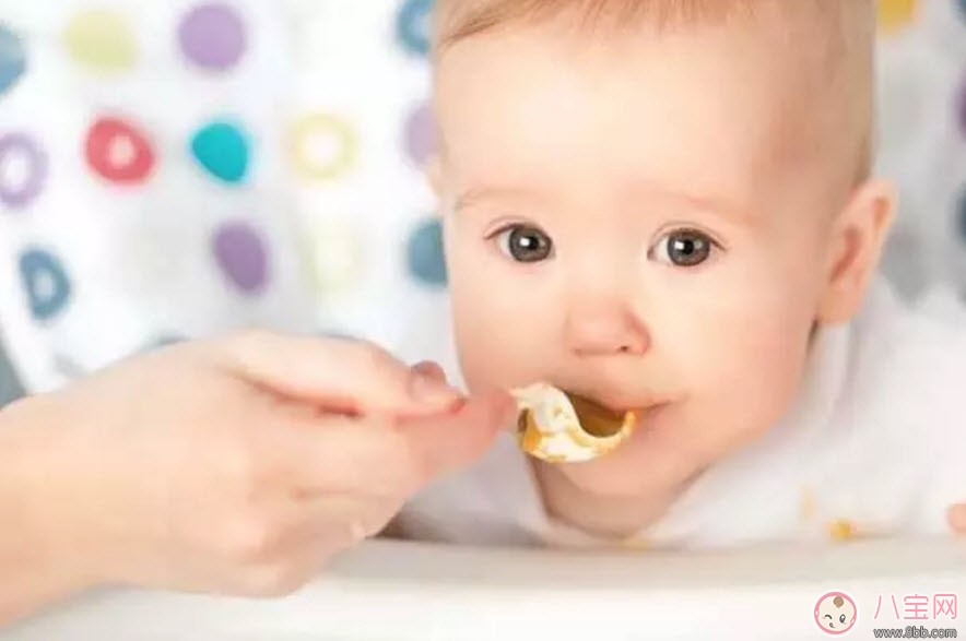 辅食|宝宝为什么不能吃大人菜 宝宝吃大人菜有哪些影响。
