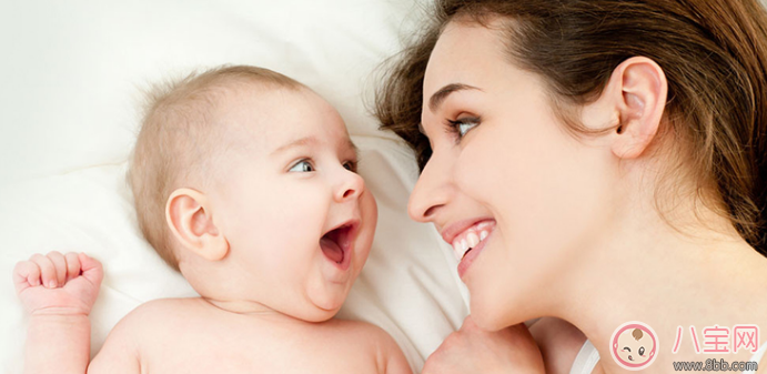 喂养|母乳喂养姿势和技巧2017 正确的母乳喂养方式