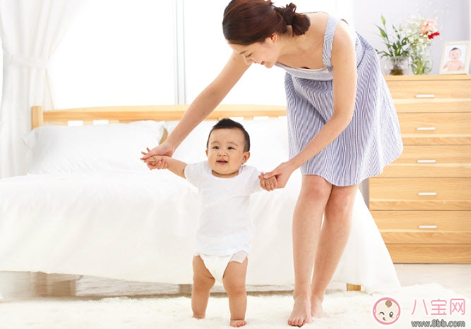 走路|宝宝走路走的早说明宝宝聪明吗 宝宝走路的正确标准时间是什么时候