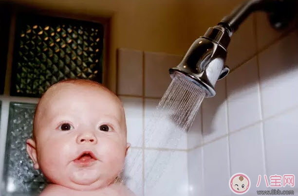 宝宝|怎么给宝宝选择洗发水 宝宝洗发水成分哪种不好