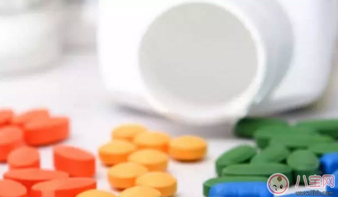 宝宝|宝宝感冒药饭前吃还是饭后吃好 宝宝吃药时间注意事项