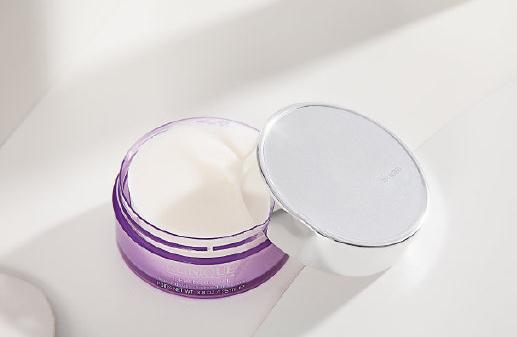 夏天卸妆用卸妆膏还是卸妆油好？夏天卸妆膏能不能放冰箱里