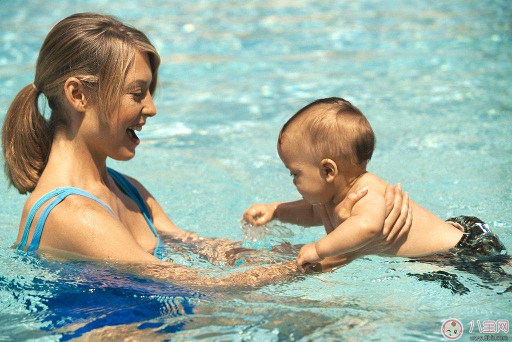 婴幼儿|幼儿游泳变聪明 越早学习效果越好