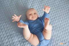 早产宝宝身体娇柔宝爸宝妈应该如何护理