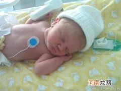 注意!应该怎样的喂养早产婴儿