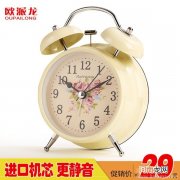 千万别用手机给孩子当闹铃