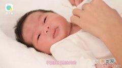 新生儿眼屎多要高度警惕