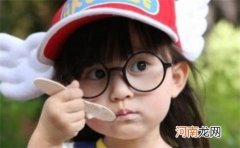 2022虎年姓何的女孩子名字 虎年何氏女宝宝天生丽质的名字