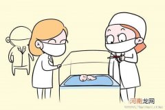 早产儿的触摸心理效应