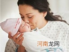 妈妈要抓住时机促进早产宝宝智力发育