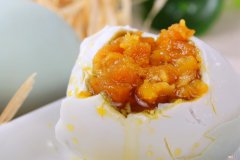 腌制咸鸭蛋的制作方法及配方 咸鸭蛋的腌制方法出油