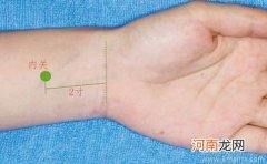 治疗打嗝的金点子大盘点
