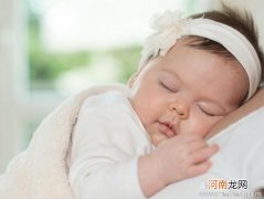 透过睡眠状态看婴儿健康