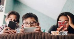 如何看待我国8.88亿人刷短视频？