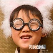 矫正孩子视力莫入四大误区