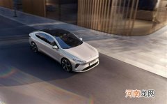 蔚来ET7搭载二代电驱系统 2022年交付优质