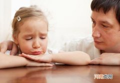 腹泻有没有必要停掉奶粉呢 宝宝拉肚子可以继续喂奶粉吗